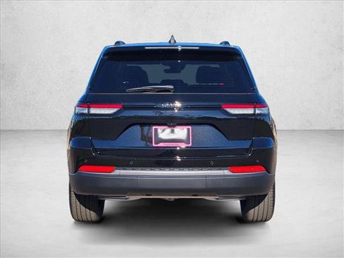 New 2026 Jeep Grand Cherokee Limited w/ Limited Altitude Package RWD image 8