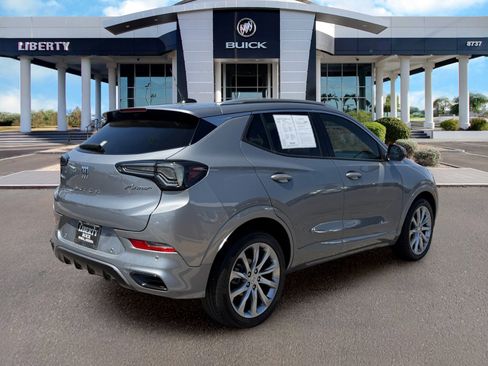 Used 2024 Buick Encore GX Avenir w/ Avenir Technology Package FWD image 4