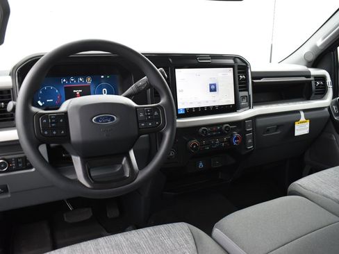 New 2026 Ford F250 XLT w/ XLT Premium Package image 11