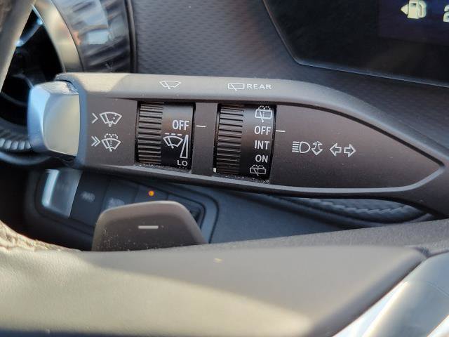 Used 2025 Chevrolet Equinox LT w/ Convenience Package II AWD/4WD image 16