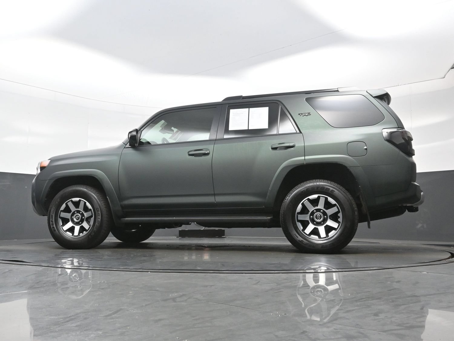 Used 2024 Toyota 4Runner TRD Off-Road Premium w/ Off Road Premium Plus Package AWD/4WD image 32