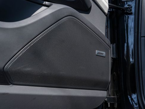 Used 2024 Porsche Cayenne S image 22