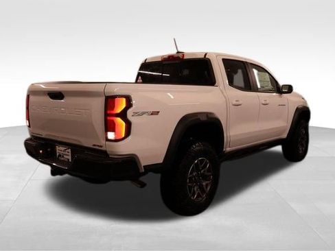 New 2026 Chevrolet Colorado ZR2 image 2