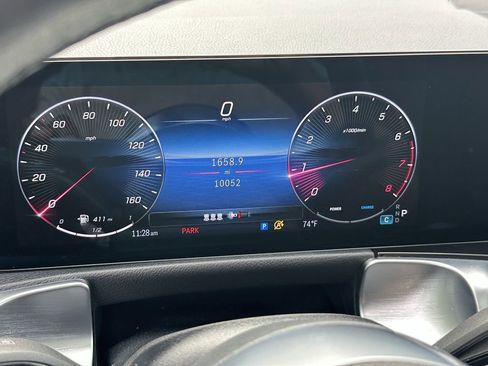 Certified 2025 Mercedes-Benz GLB 250 image 30