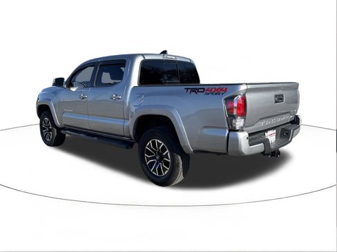 Used 2023 Toyota Tacoma TRD Sport w/ TRD Premium Sport Package image 5
