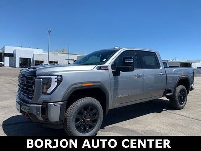 New 2025 GMC Sierra 3500 AT4 w/ Technology Package