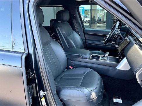 Used 2023 Land Rover Range Rover Long Wheelbase Autobiography AWD/4WD image 9