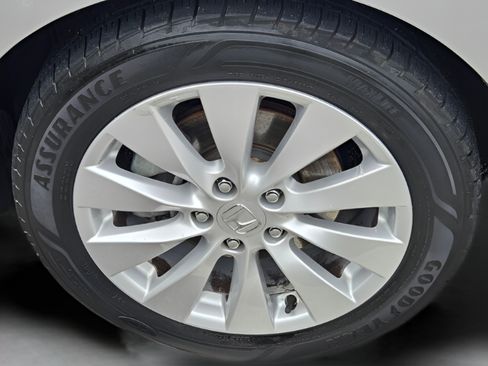 Used 2014 Honda Accord EX-L image 29