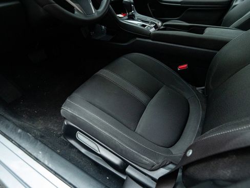 Used 2018 Honda Civic EX image 27