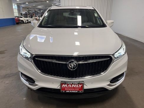 Used 2019 Buick Enclave Premium w/ Experience Buick Package image 8