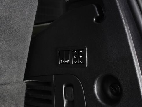 Used 2020 GMC Yukon SLT w/ Open Road Package image 79