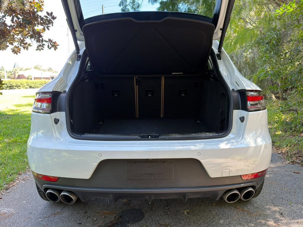 Used 2021 Porsche Macan S AWD/4WD image 17