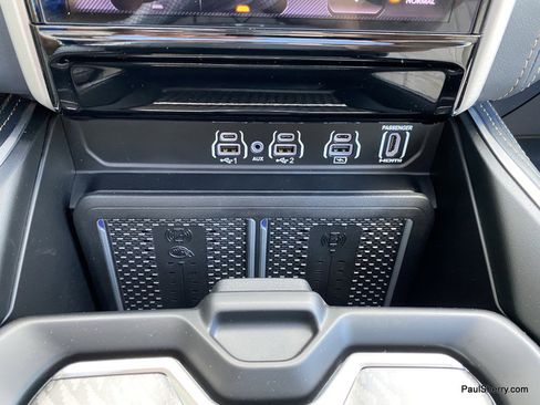 Used 2025 RAM 1500 Tungsten AWD/4WD image 45
