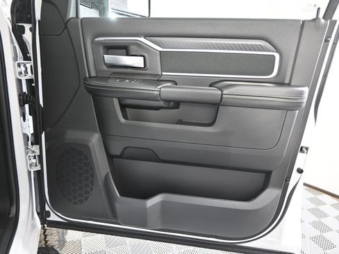 New 2026 RAM 3500 Big Horn AWD/4WD image 13