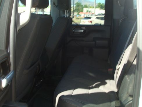 Used 2022 Chevrolet Silverado 3500 LT w/ Convenience Package AWD/4WD image 6