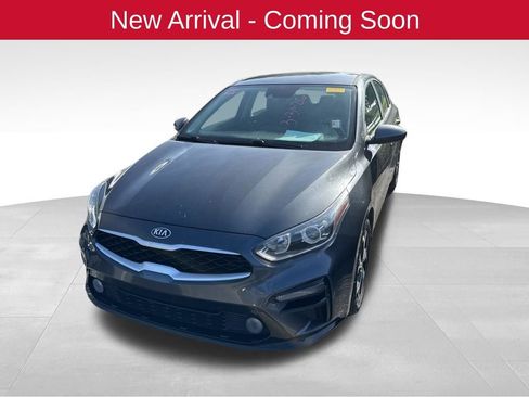 Used 2021 Kia Forte LXS image 2