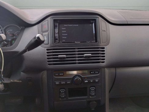 Used 2004 Honda Pilot EX image 30