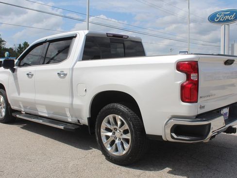 Used 2022 Chevrolet Silverado 1500 LTZ w/ LTZ Convenience Package II AWD/4WD image 10