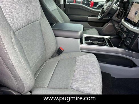 New 2025 Ford F250 XLT w/ Black Appearance Package image 13