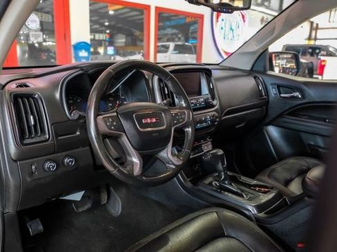 Used 2018 GMC Canyon All Terrain w/ Trailering Package image 5
