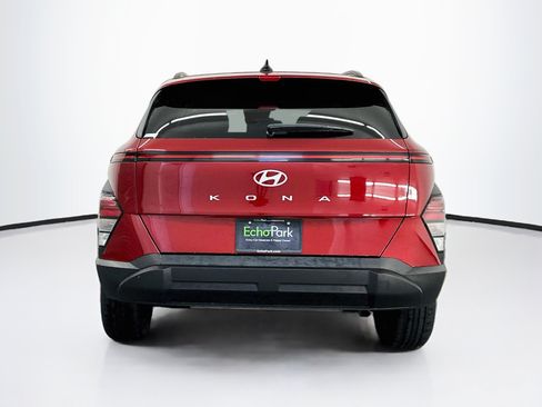 Used 2025 Hyundai Kona SEL AWD/4WD image 7