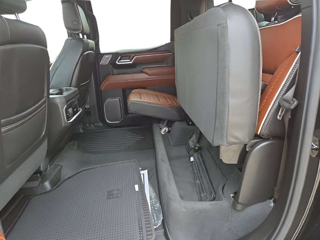 Used 2023 GMC Sierra 1500 Denali Ultimate AWD/4WD image 13