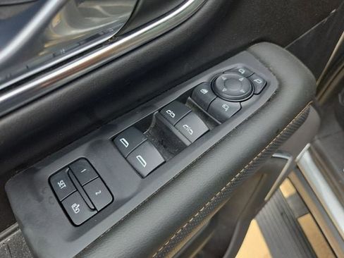 Used 2024 GMC Yukon XL AT4 w/ LPO, Floor Liner Package AWD/4WD image 15