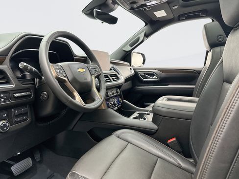 Used 2024 Chevrolet Tahoe High Country image 10