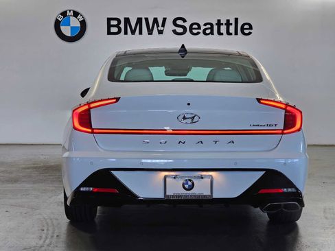 Used 2023 Hyundai Sonata Limited w/ Cargo Package FWD image 5
