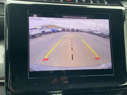 Certified 2023 Jeep Grand Cherokee Laredo w/ Luxury Tech Group I image 38