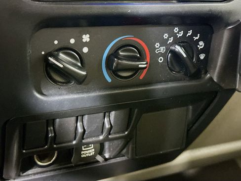 Used 2006 Jeep Wrangler Sport AWD/4WD image 6