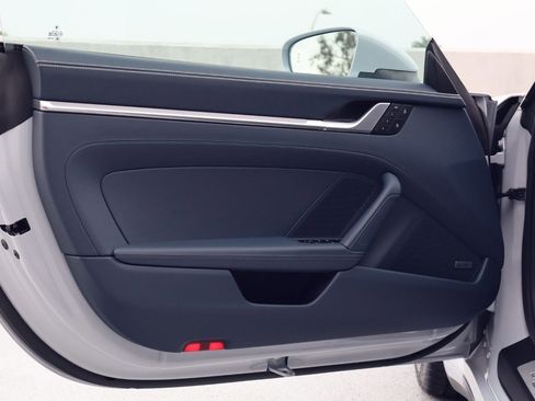 Certified 2023 Porsche 911 Carrera 4S image 13