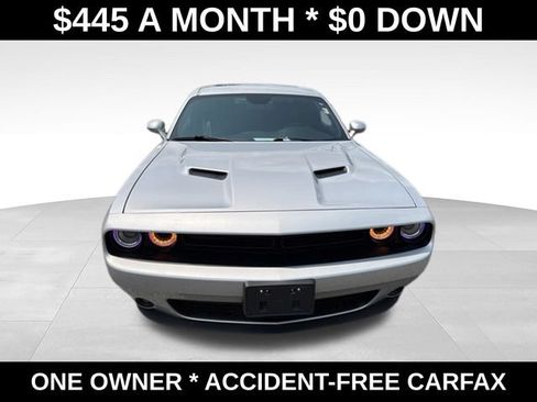 Used 2023 Dodge Challenger SXT w/ Blacktop Package RWD image 9