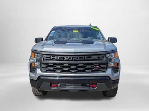 Used 2024 Chevrolet Silverado 1500 Custom Trail Boss w/ LPO, Dark Essentials Package image 9