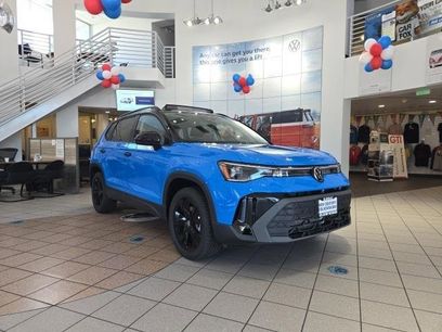 New 2025 Volkswagen Taos SE