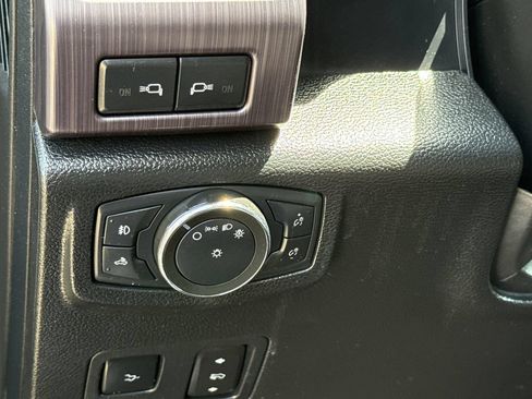Used 2021 Ford F350 Limited AWD/4WD image 25