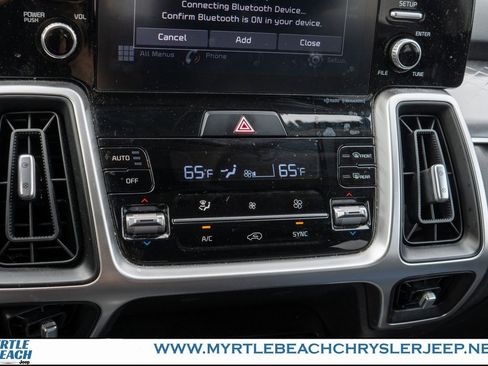 Used 2021 Kia Sorento S w/ Panoramic Sunroof Package image 24