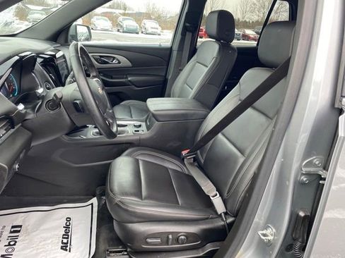 Certified 2023 Chevrolet Traverse LT w/ LPO, Floor Liner Package image 14