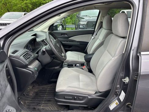 Used 2016 Honda CR-V EX image 2