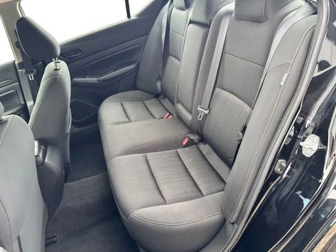 Used 2024 Nissan Altima 2.5 SV FWD image 22