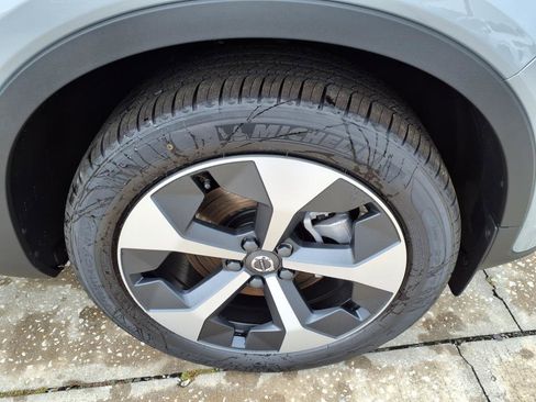 New 2026 Volvo XC40 B5 Plus w/ Protection Package Premier image 9