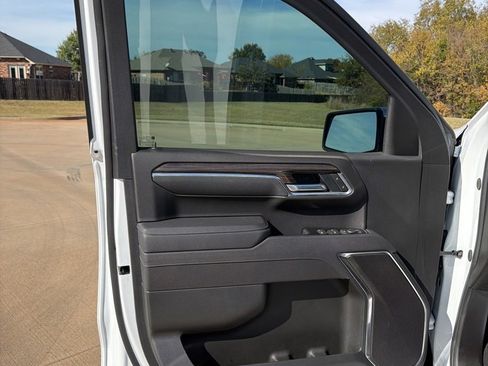 Used 2025 Chevrolet Silverado 1500 LT w/ Safety Package image 21