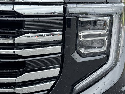New 2026 GMC Sierra 1500 SLT w/ SLT Premium Plus Package AWD/4WD image 6