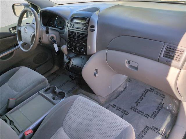 Used 2006 Toyota Sienna LE FWD image 20