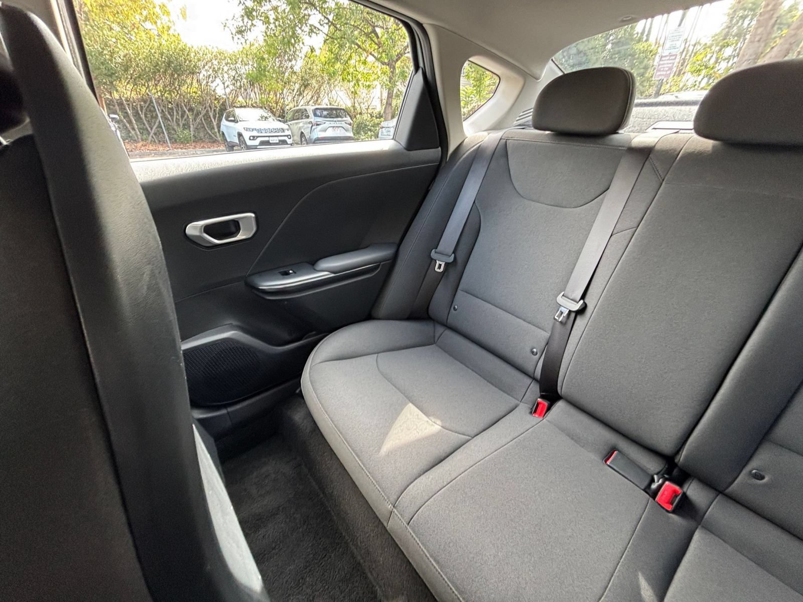 Used 2026 Kia K4 FWD image 37