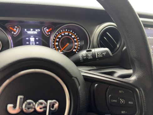 Used 2023 Jeep Wrangler Unlimited Sport AWD/4WD image 35