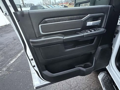 Used 2024 RAM 2500 Big Horn image 20