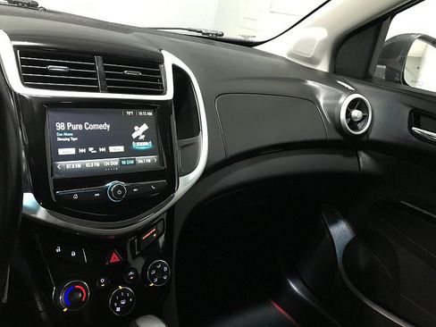 Used 2017 Chevrolet Sonic LT FWD image 25
