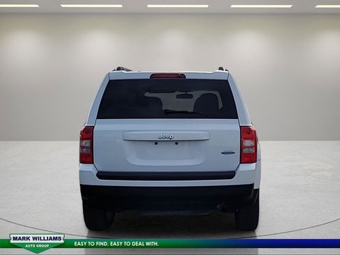 Used 2016 Jeep Patriot Latitude image 5