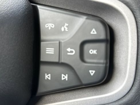 New 2025 Ford Bronco Badlands image 31